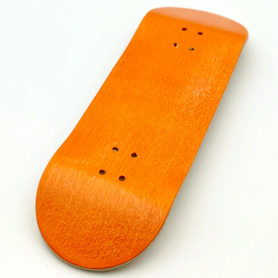 Planche en bois orange