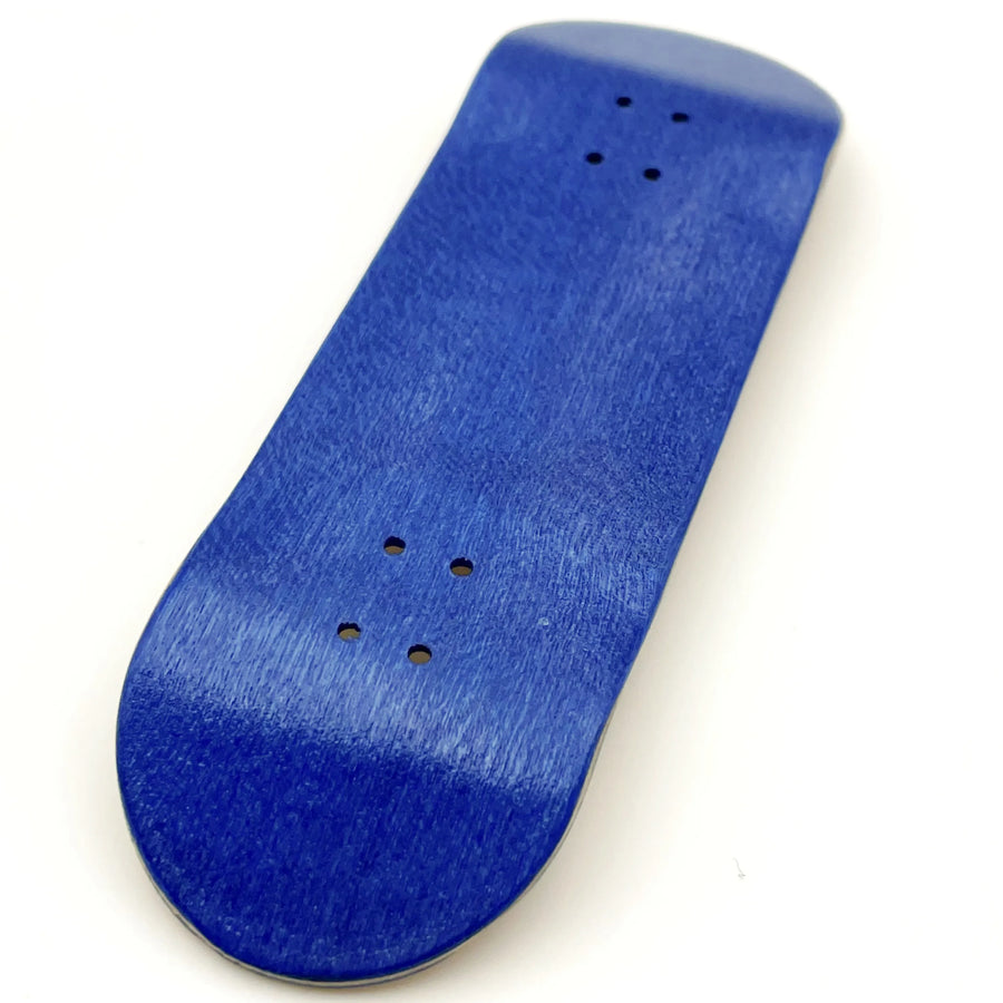 Planche en bois bleu