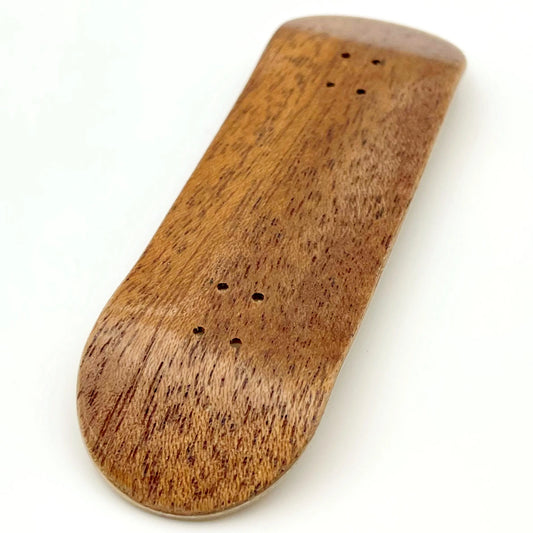 Planche en bois de pêcher